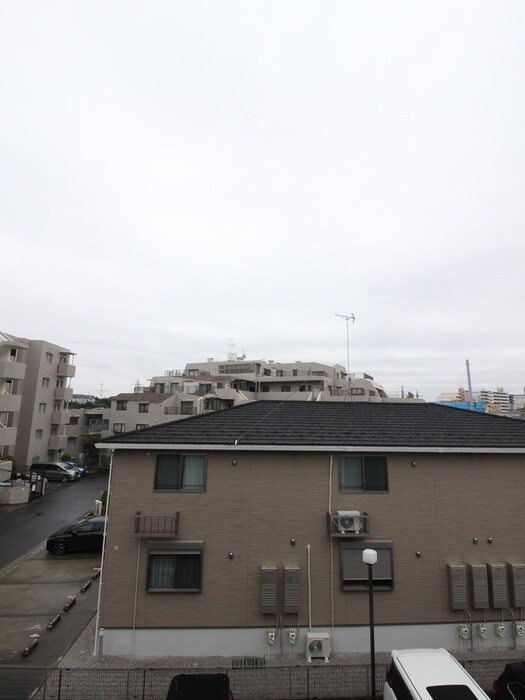 物件内観写真16　(室内からの展望)