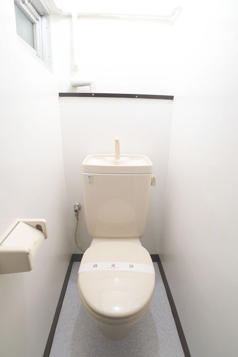 物件内観写真14　(トイレ)