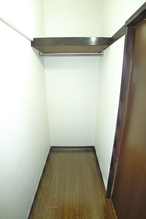 物件内観写真17　(収納)