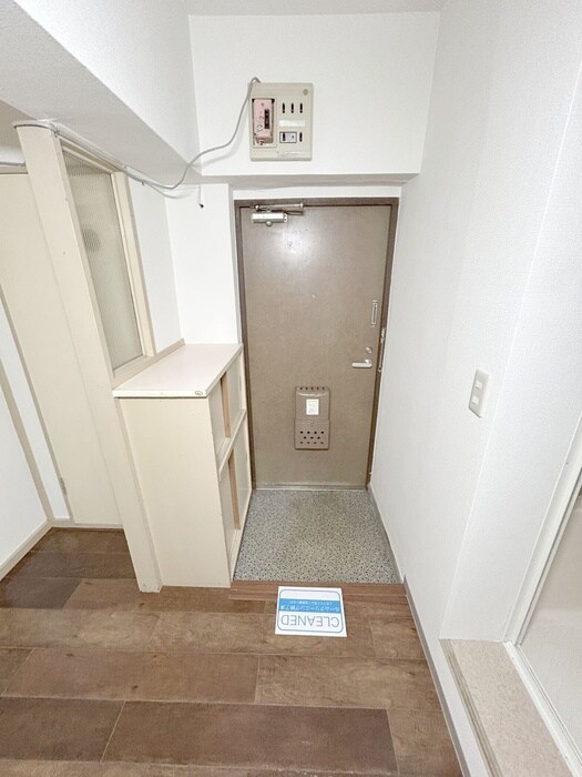 物件内観写真18　(廊下)