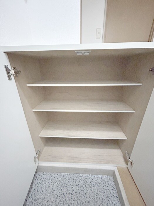 物件内観写真22　(靴箱)