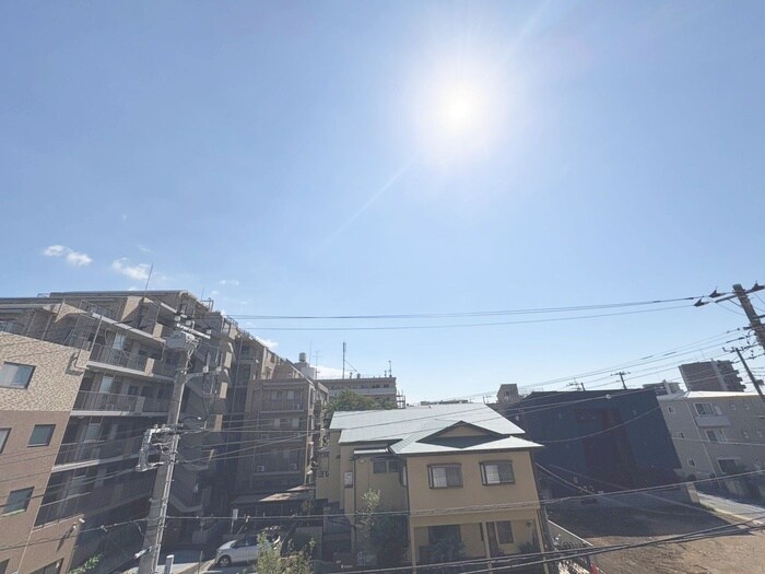 物件内観写真21　(室内からの展望)