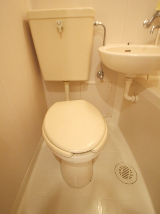 物件内観写真14　(トイレ)