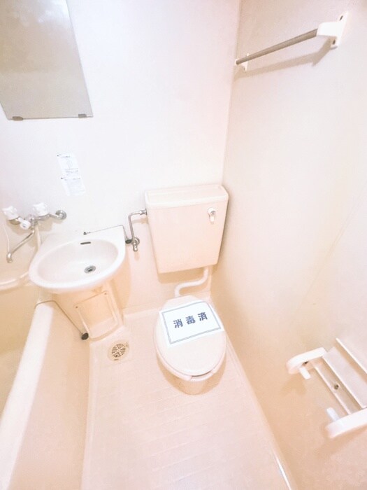 物件内観写真19　(トイレ)