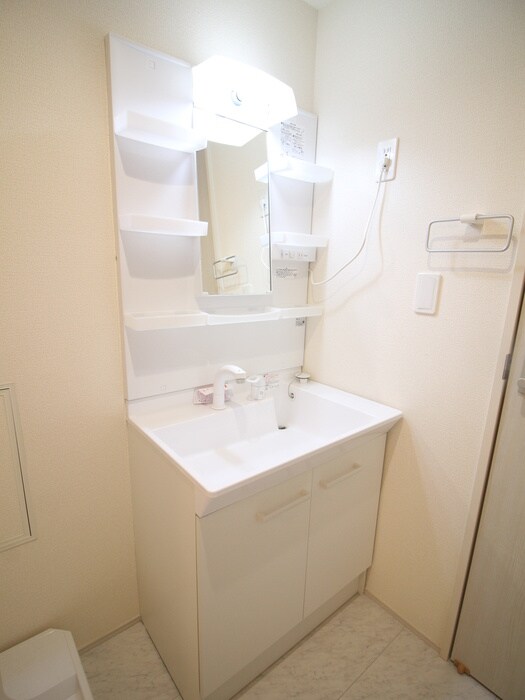 物件内観写真13　(洗面)