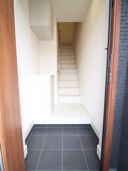 物件内観写真17　(廊下)