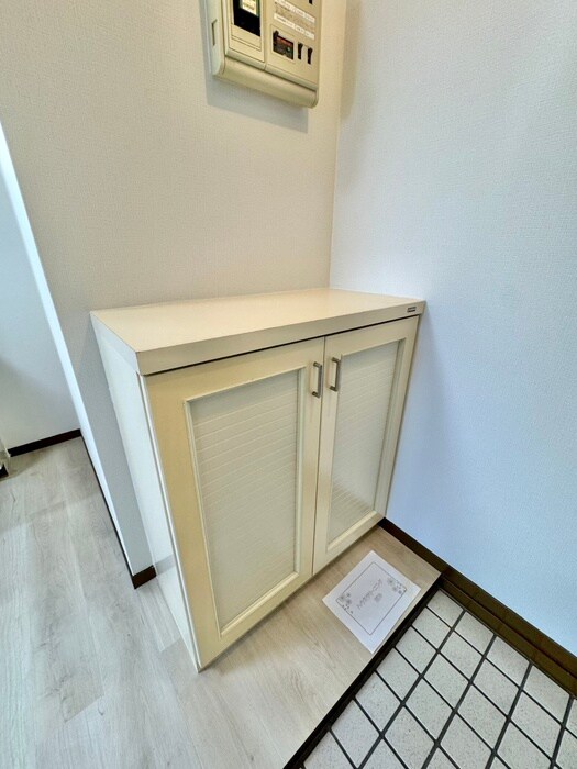 物件内観写真14　(靴箱)