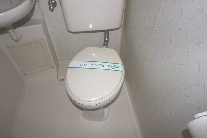 物件内観写真16　(トイレ)