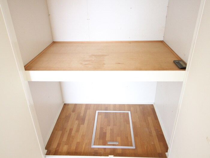 物件内観写真17　(収納)