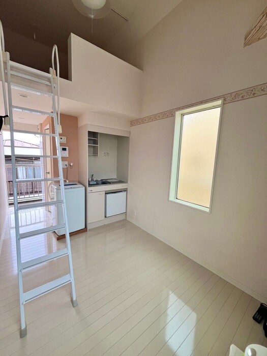 物件内観写真5　(居室)