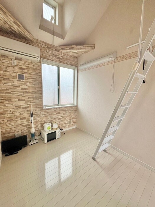 物件内観写真6　(居室)