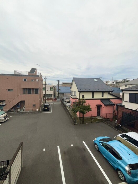 物件内観写真14　(室内からの展望)