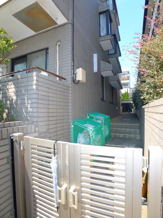 物件外観写真6　(建物設備)