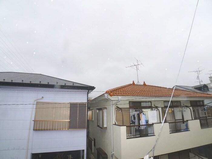 物件内観写真16　(室内からの展望)