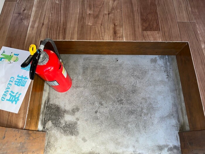 物件内観写真12　(玄関)