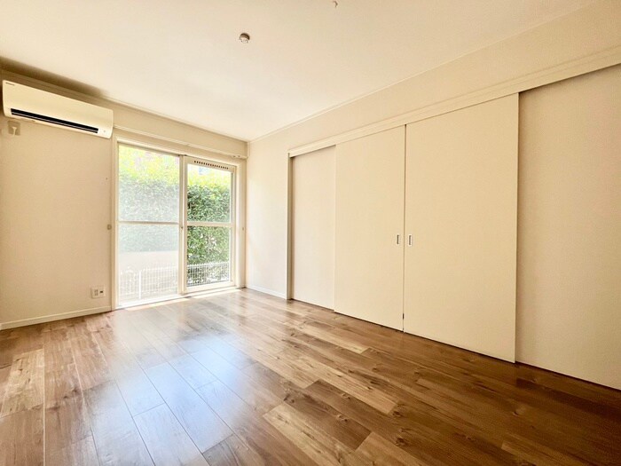 物件内観写真17　(居室)