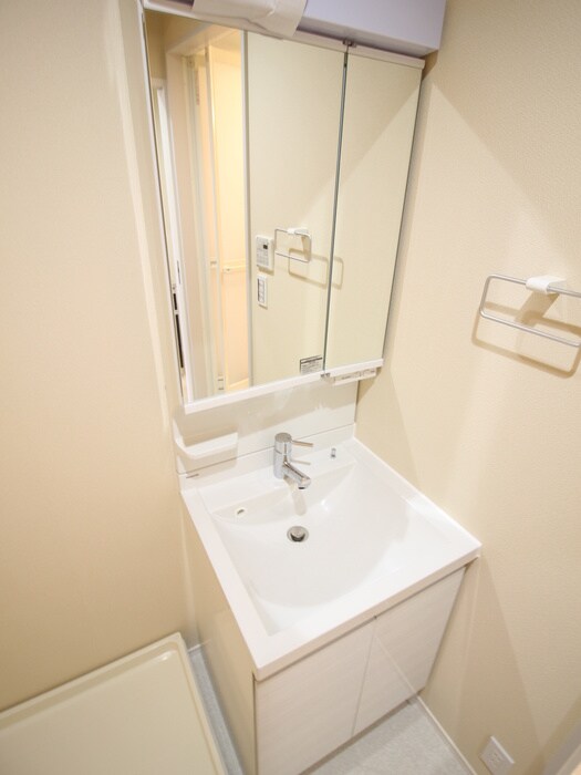 物件内観写真11　(洗面)