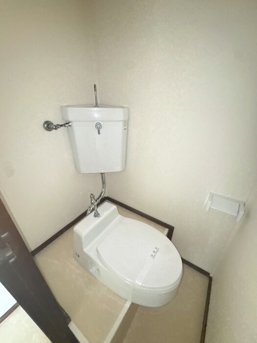 物件内観写真11　(トイレ)