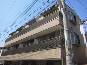 アンビエンテネ外観写真