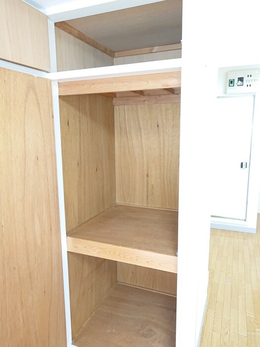 物件内観写真11　(収納)