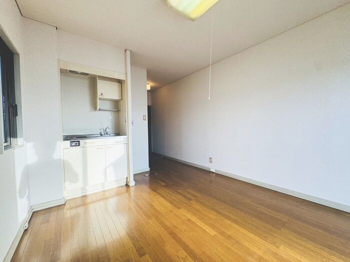 物件内観写真10　(居室)