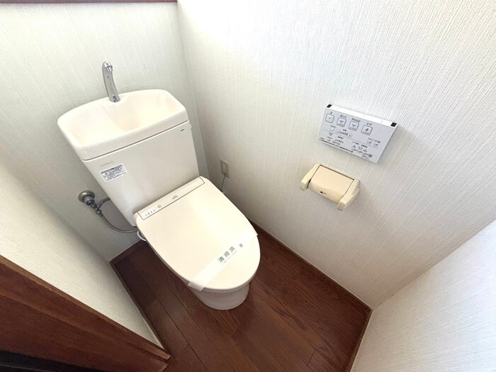 物件内観写真16　(トイレ)