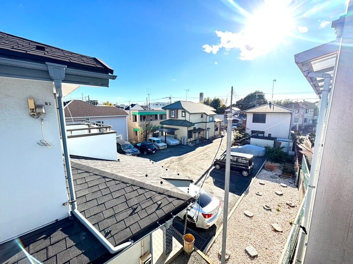 物件内観写真22　(室内からの展望)