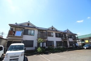 愛川パレス外観写真