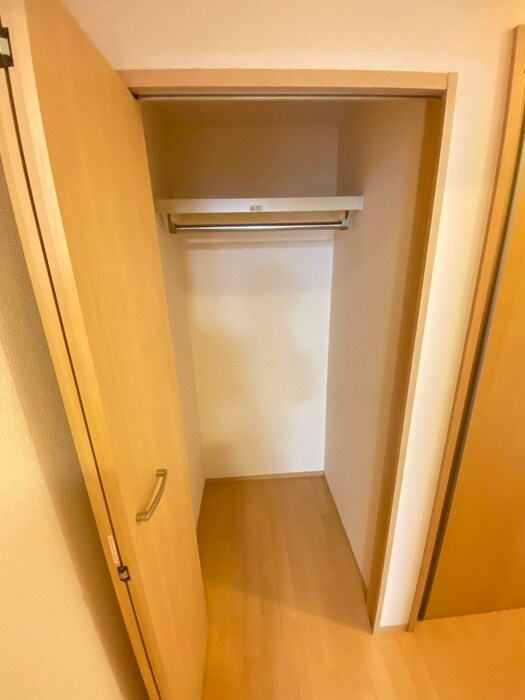 物件内観写真10　(収納)