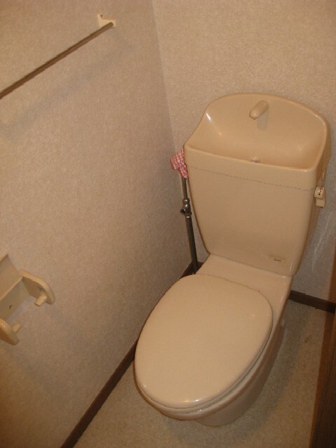 物件内観写真9　(トイレ)