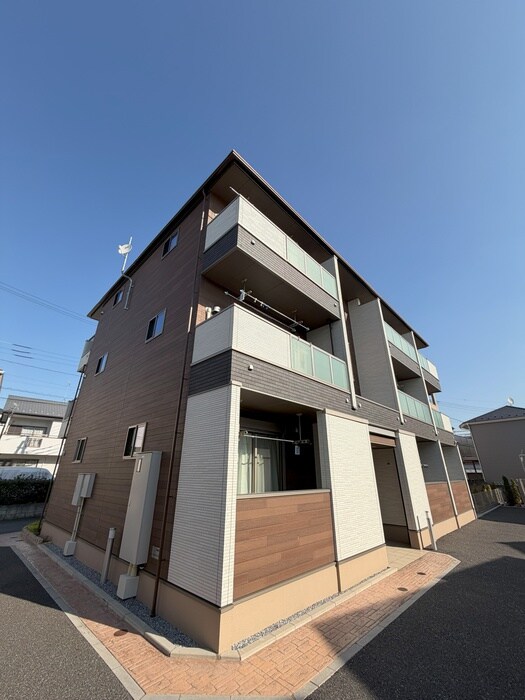 物件外観写真2　(その他)