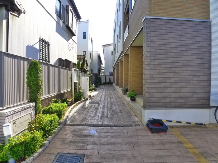 物件外観写真2　(建物設備)