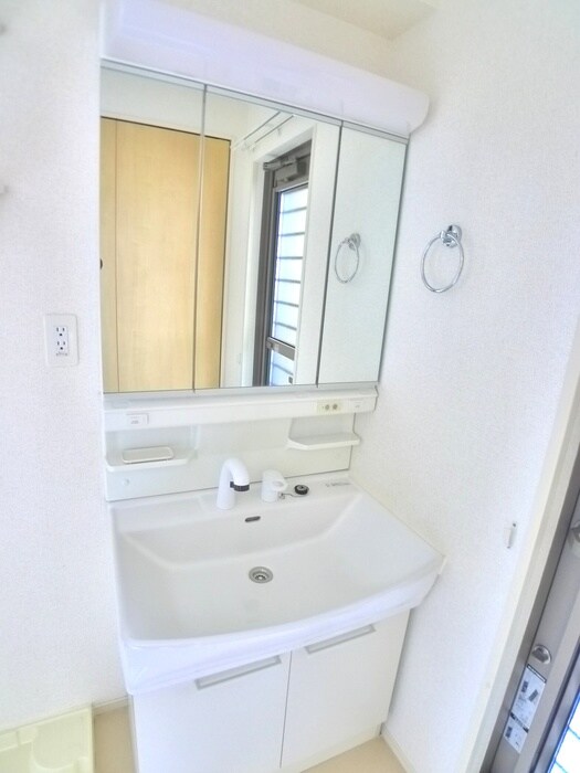 物件内観写真12　(洗面)