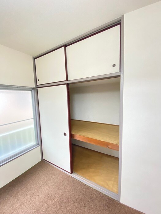 物件内観写真12　(収納)