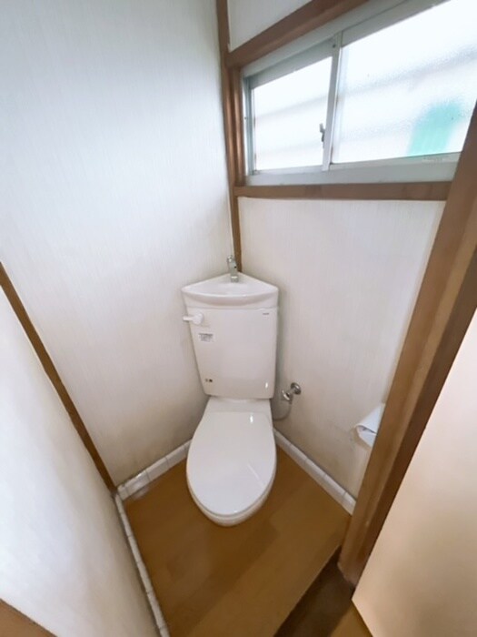 物件内観写真14　(トイレ)