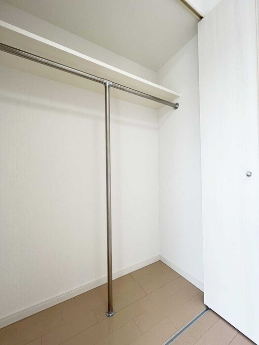 物件内観写真15　(収納)