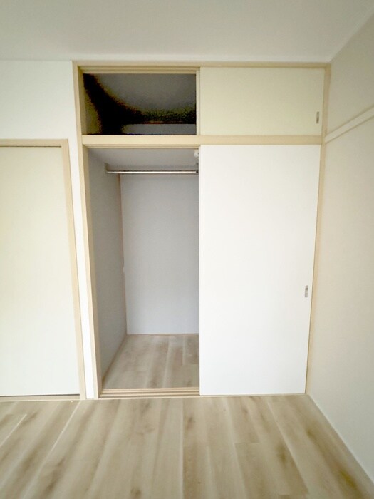 物件内観写真8　(収納)