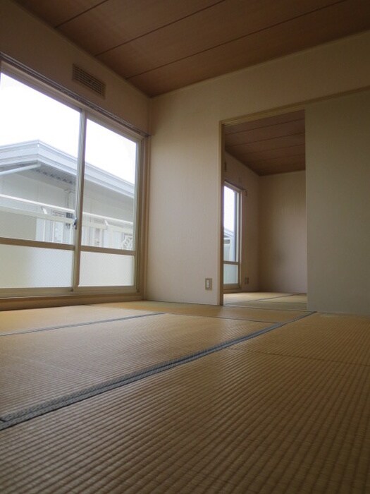 物件内観写真11　(居室)