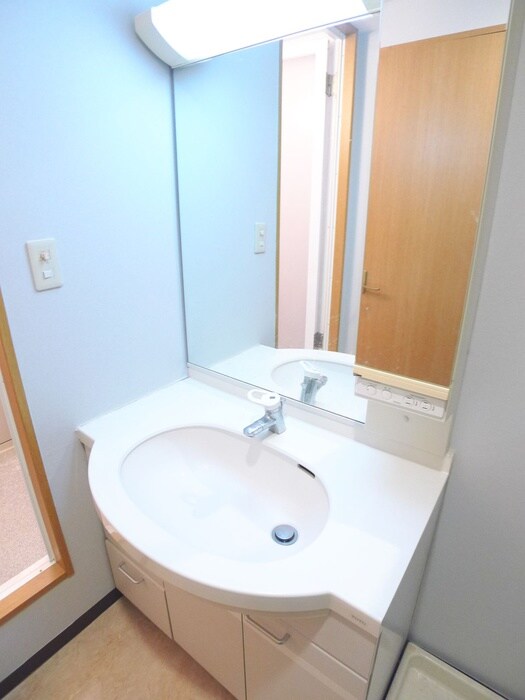 物件内観写真13　(洗面)