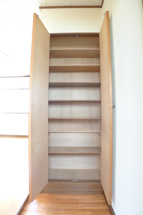 物件内観写真15　(靴箱)