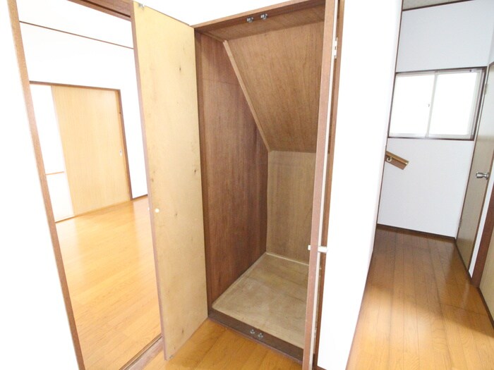 物件内観写真18　(収納)