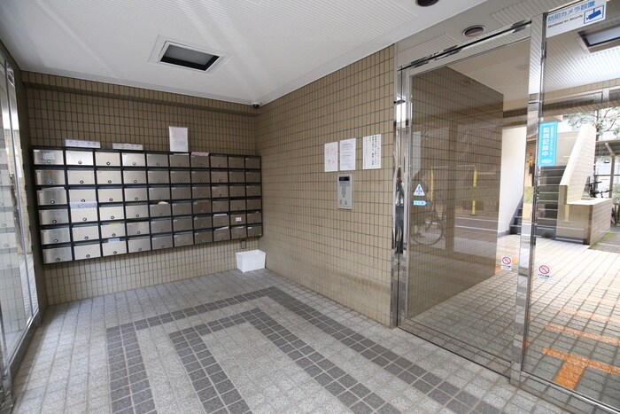 シティハイツ吉祥寺(216)のエントランス部分