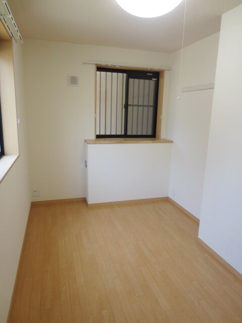 物件内観写真5　(居室)