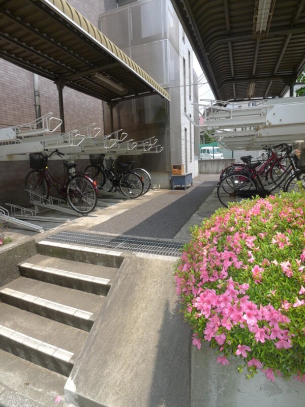 駐輪場