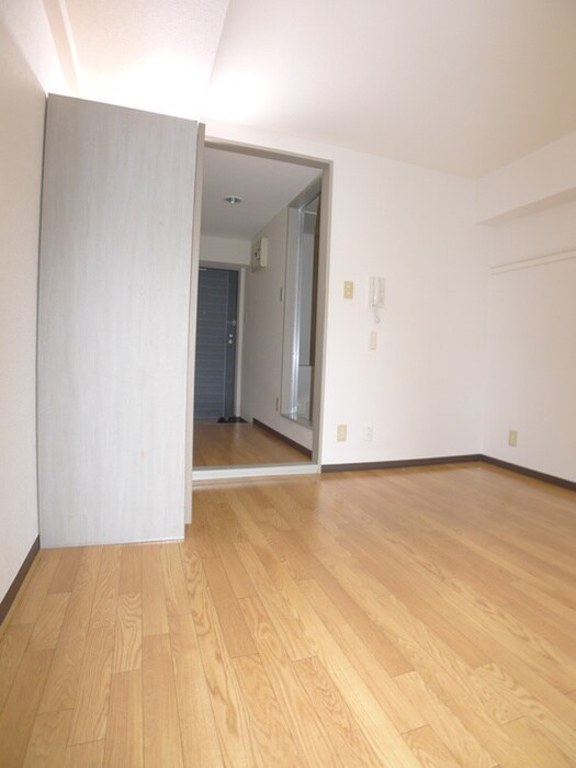 物件内観写真15　(居室)