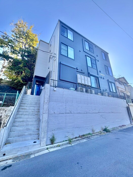 物件外観写真2　(外観写真)