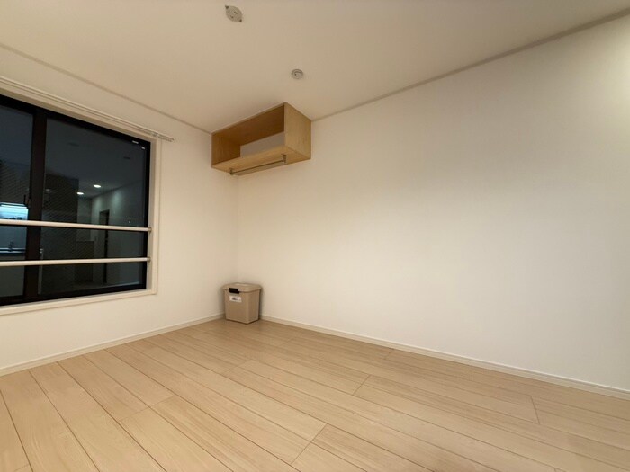 物件内観写真4　(居室)