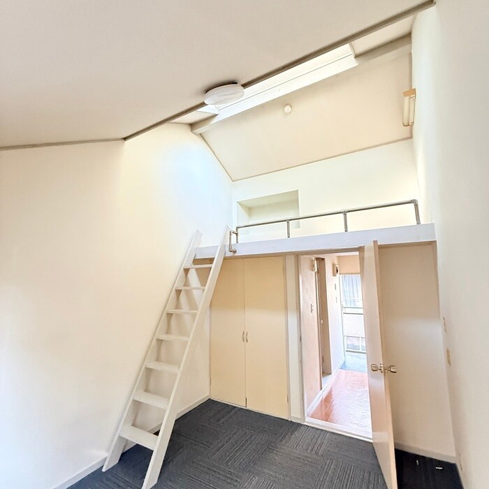 物件内観写真7　(居室)