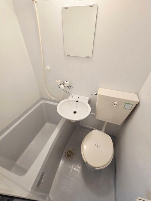 物件内観写真13　(バス／シャワールーム等)