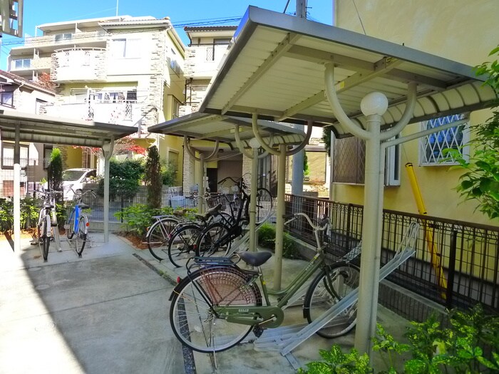 パティオの駐輪場